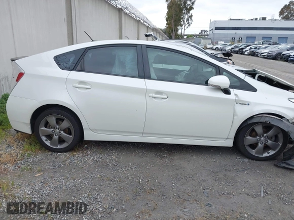 2015 Toyota Prius Four with VIN JTDKN3DU9F0399119, listed as a IAAI auction lot 42068084 with 1 mi miles. Bid and sale history available at carsss.com. Image 13.