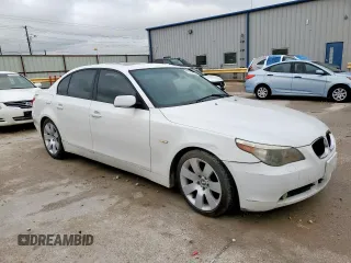 2005 BMW 5 Series 530i with VIN WBANA73565CR57531, listed as a Copart auction lot 55157635 with 231,388 mi miles and Clean Title. Bid and sale history available at carsss.com. Image 4.