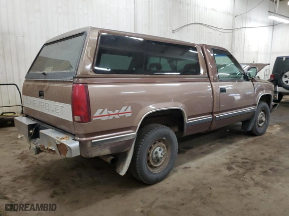 1994 Chevrolet C/K 1500 with VIN 1GCEK14H9RZ210868, listed as a Copart auction lot 83668304 with 192,922 mi miles and Salvage Title. Bid and sale history available at carsss.com. Image 3.