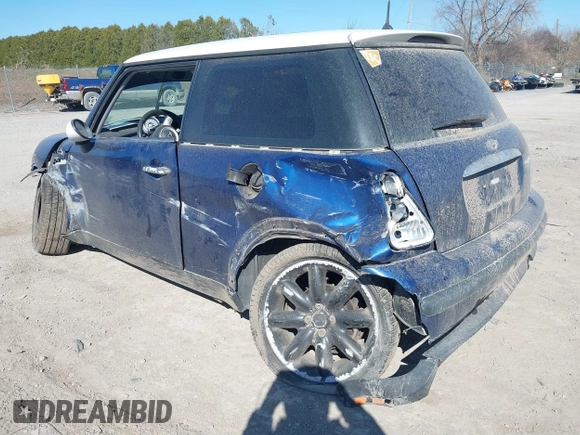 2004 MINI Hardtop with VIN WMWRC33444TC55222, listed as a IAAI auction lot 41854056 with 145,811 mi miles and . Bid and sale history available at DreamBid. Image 3.