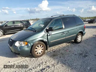 2007 Chrysler Town & Country SWB with VIN 1A4GJ45R47B120788, listed as a Copart auction lot 46216745 with 209,060 mi miles and Salvage Title. Bid and sale history available at carsss.com. Image 1.