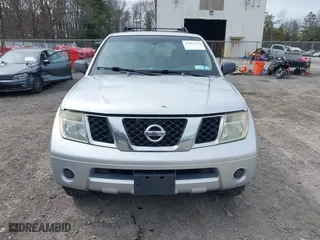 2005 Nissan Pathfinder LE with VIN 5N1AR18W65C779060, listed as a IAAI auction lot 41891214 with 192,842 mi miles. Bid and sale history available at carsss.com. Image 6.