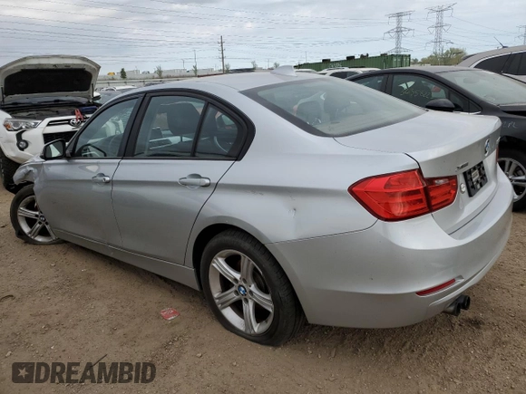 2013 BMW 3 Series 328i xDrive with VIN WBA3B5G56DNP41068, listed as a Copart auction lot 54586325 with 112,441 mi miles and Salvage title. Bid and sale history available at DreamBid. Image 2.