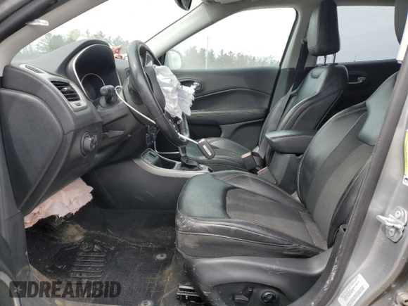 2017 Jeep Compass Latitude с VIN 3C4NJCBB3HT632878, выставлен на аукционе Copart как лот 51684305 с пробегом 162 845 миль миль и На запчасти • Non repairable. История ставок и продаж доступна на DreamBid. Изображение 7.
