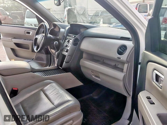2014 Honda Pilot EX-L with VIN 5FNYF3H5XEB001930, listed as a Copart auction lot 56968025 with 156,091 mi miles and Clean Title. Bid and sale history available at DreamBid. Image 5.