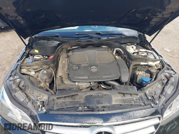 2014 Mercedes-Benz E 350 Sport z VIN WDDHF5KB1EB062800, wystawiony jako IAAI lot #42469544 z przebiegiem 141 698 mil mil oraz . Historia ofert i sprzedaży dostępna na DreamBid. Obrazek 10.