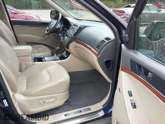 2012 Hyundai Veracruz Limited with VIN KM8NU4CC8CU187326, listed as a IAAI auction lot 42309747 with 180,000 mi miles and . Bid and sale history available at DreamBid. Image 5.