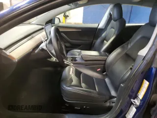 2022 Tesla Model 3 z VIN 5YJ3E1EA8NF369767, wystawiony jako Copart lot #59320655 z przebiegiem 103 069 mil mil oraz Czysty tytuł • Clean title. Historia ofert i sprzedaży dostępna na DreamBid. Obrazek 7.