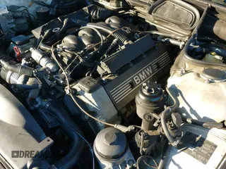 1996 BMW 7 Series 740iL z VIN WBAGJ8325TDL36633, wystawiony jako IAAI lot #41299652 z przebiegiem 166 420 mil mil oraz . Historia ofert i sprzedaży dostępna na DreamBid. Obrazek 21.