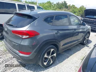 2016 Hyundai Tucson Limited with VIN KM8J33A29GU249098, listed as a IAAI auction lot 40066198 with 92,627 mi miles. Bid and sale history available at carsss.com. Image 4.