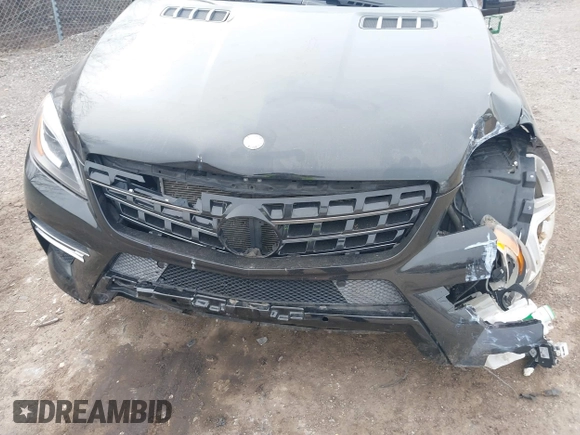 2015 Mercedes-Benz M 400 with VIN 4JGDA5GB3FA565277, listed as a IAAI auction lot 41590051 with 75,980 mi miles and . Bid and sale history available at DreamBid. Image 6.