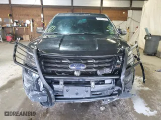 2017 Ford Police Interceptor Utility with VIN 1FM5K8ARXHGD93595, listed as a Copart auction lot 51946155 with 70,698 mi miles and Salvage Title. Bid and sale history available at carsss.com. Image 5.