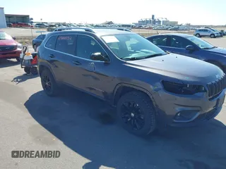 2019 Jeep Cherokee Latitude Plus with VIN 1C4PJMLB1KD180990, listed as a IAAI auction lot 41944052 with 117,291 mi miles and . Bid and sale history available at DreamBid. Image 1.