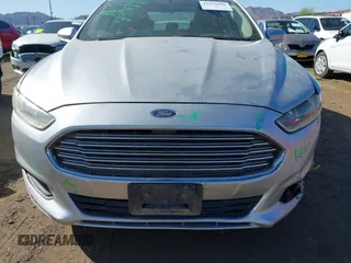 2015 Ford Fusion SE with VIN 3FA6P0H75FR264451, listed as a IAAI auction lot 41970406 with 186,644 mi miles. Bid and sale history available at carsss.com. Image 12.