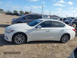 2016 Infiniti Q50 3.0t Premium with VIN JN1EV7AP8GM306347, listed as a IAAI auction lot 42013538 with 199,065 mi miles. Bid and sale history available at carsss.com. Image 14.