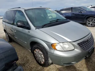 2004 Chrysler Town & Country with VIN 1C8GP45R54B549047, listed as a Copart auction lot 74229214 with 124,566 mi miles and Non Repairable. Bid and sale history available at DreamBid. Image 4.