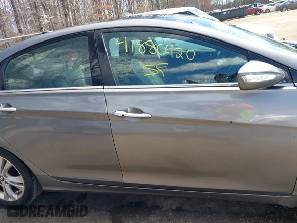 2012 Hyundai Sonata 2.4L Limited PZEV with VIN 5NPEC4ACXCH388939, listed as a IAAI auction lot 41880420 with 353,999 mi miles. Bid and sale history available at carsss.com. Image 13.