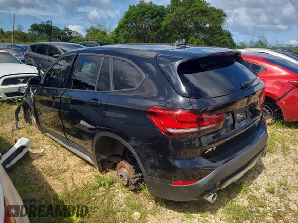 2022 BMW X1 sDrive28i with VIN WBXJG7C06N5V26523, listed as a Copart auction lot 53627293 with 6,099 mi miles and Non Repairable. Bid and sale history available at carsss.com. Image 2.