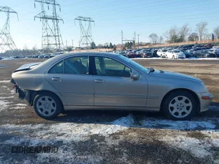 2005 Mercedes-Benz C 240 with VIN WDBRF81J85F673746, listed as a IAAI auction lot 41426506 with 141,346 mi miles and . Bid and sale history available at DreamBid. Image 14.