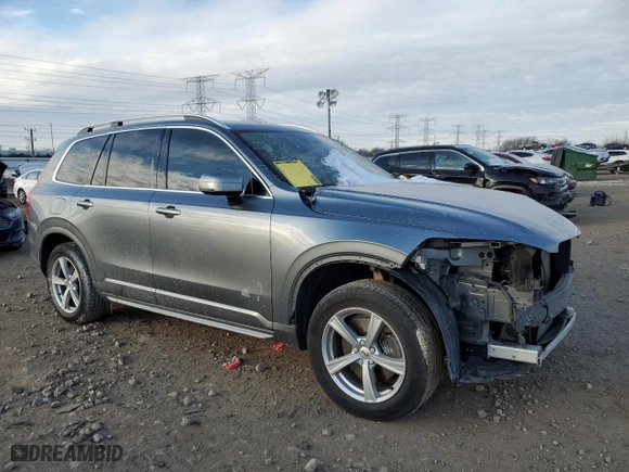 2018 Volvo XC90 Momentum with VIN YV4102PK6J1372345, listed as a Copart auction lot 88271635 with 92654 miles and Salvage Title. Bid and sale history available at carsss.com. Image 4.