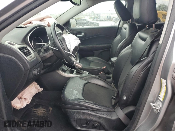 2018 Jeep Compass Latitude с VIN 3C4NJDBB9JT180222, выставлен на аукционе Copart как лот 56979395 с пробегом 78 262 миль миль и Списание • Salvage title. История ставок и продаж доступна на DreamBid. Изображение 7.