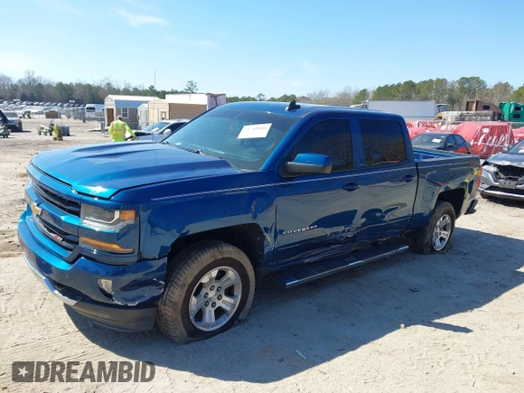 2018 Chevrolet Silverado 1500 LT with VIN 3GCUKREC9JG211391, listed as a IAAI auction lot 41710886 with 113,989 mi miles. Bid and sale history available at carsss.com. Image 17.