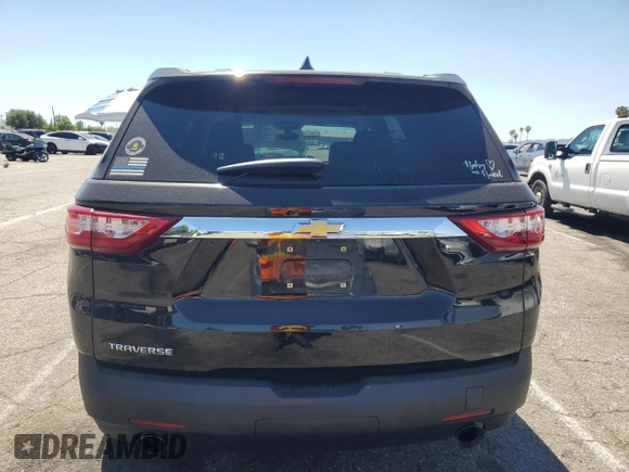 2018 Chevrolet Traverse LS z VIN 1GNERFKW5JJ255102, wystawiony jako Copart lot #56252255 z przebiegiem 82 385 mil mil oraz Szkoda całkowita • Salvage title. Historia ofert i sprzedaży dostępna na DreamBid. Obrazek 6.
