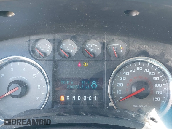 2009 Ford F-150 STX with VIN 1FTRX12899KB84755, listed as a IAAI auction lot 41849800 with 218,202 mi miles and . Bid and sale history available at DreamBid. Image 7.