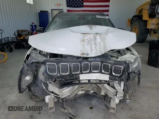 2022 Jeep Compass Limited with VIN 3C4NJDCB2NT114678, listed as a Copart auction lot 57389905 with 70,122 mi miles and Salvage title. Bid and sale history available at DreamBid. Image 5.