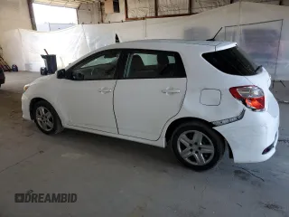 2011 Toyota Matrix z VIN 2T1KU4EE5BC712652, wystawiony jako Copart lot #52297315 z przebiegiem 111 348 mil mil oraz Szkoda całkowita • Salvage title. Historia ofert i sprzedaży dostępna na DreamBid. Obrazek 2.