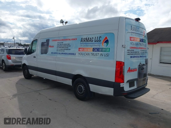 2023 Mercedes-Benz Sprinter Cargo Cargo with VIN W1Y40CHY0PT160400, listed as a IAAI auction lot 41053500 with 31,226 mi miles and . Bid and sale history available at carsss.com. Image 3.