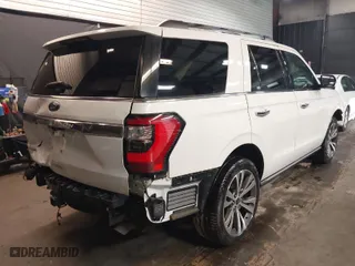 2021 Ford Expedition Limited with VIN 1FMJU2AT1MEA43036, listed as a IAAI auction lot 41941832 with 39,297 mi miles. Bid and sale history available at carsss.com. Image 4.