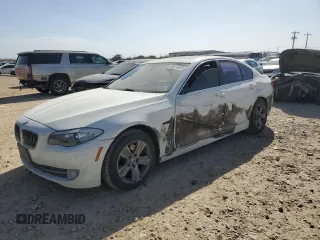 2013 BMW 5 Series 528i with VIN WBAXG5C51DD231242, listed as a Copart auction lot 48218565 with 107,166 mi miles and Salvage Title. Bid and sale history available at carsss.com. Image 1.