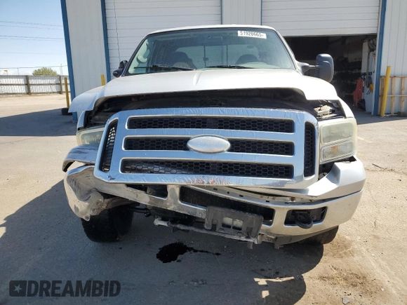 2006 Ford Super Duty F-250 XL with VIN 1FTSW21P26EA45046, listed as a Copart auction lot 51920665 with 219,253 mi miles and Salvage Title. Bid and sale history available at carsss.com. Image 5.