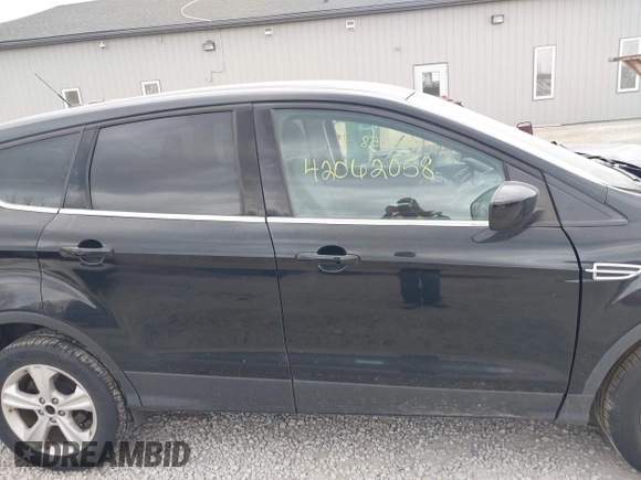 2016 Ford Escape SE with VIN 1FMCU0G72GUA64804, listed as a IAAI auction lot 42062058 with 157,639 mi miles. Bid and sale history available at carsss.com. Image 14.