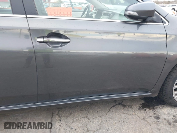 2016 Toyota Avalon Limited with VIN 4T1BK1EB8GU238289, listed as a IAAI auction lot 41260550 with 32,058 mi miles and . Bid and sale history available at carsss.com. Image 17.