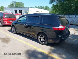 2020 Toyota Sienna XLE Auto Access Seat with VIN 5TDYZ3DC7LS035294, listed as a IAAI auction lot 42557047 with 38,986 mi miles and . Bid and sale history available at DreamBid. Image 3.