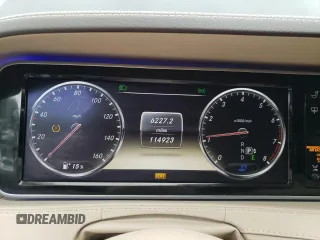 2014 Mercedes-Benz S 550 with VIN WDDUG8FB1EA028871, listed as a Copart auction lot 61131455 with 114,923 mi miles and Clean title. Bid and sale history available at DreamBid. Image 9.
