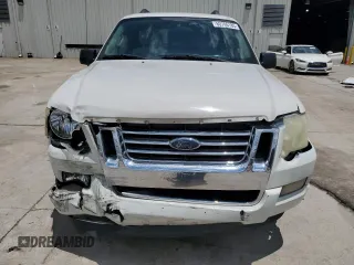2008 Ford Explorer XLT z VIN 1FMEU63E38UB11226, wystawiony jako Copart lot #60706185 z przebiegiem 155 464 mil mil oraz Szkoda całkowita • Salvage title. Historia ofert i sprzedaży dostępna na DreamBid. Obrazek 5.