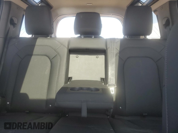 2025 Land Rover Defender S with VIN SALEJ7EXXS2358756, listed as a Copart auction lot 58084165 with 10,919 mi miles and Salvage title. Bid and sale history available at DreamBid. Image 10.
