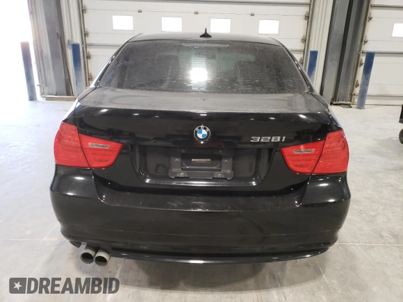 2011 BMW 3 Series 328i xDrive with VIN WBAPK7G52BNN70250, listed as a Copart auction lot 83907574 with 196,178 mi miles and Clean Title. Bid and sale history available at carsss.com. Image 6.