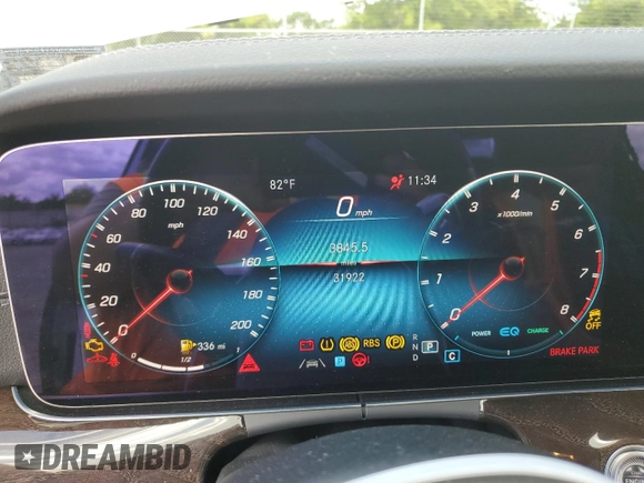 2022 Mercedes-Benz E 53 AMG with VIN W1KZF6BB4NB044009, listed as a Copart auction lot 66966694 with 31,922 mi miles and Salvage Title. Bid and sale history available at DreamBid. Image 9.