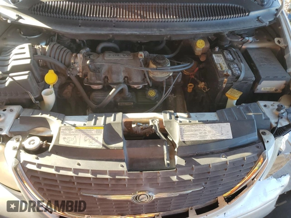 2004 Chrysler Town & Country Touring with VIN 2C4GP54L04R591308, listed as a Copart auction lot 80066914 with 145,940 mi miles and Salvage Title. Bid and sale history available at DreamBid. Image 13.