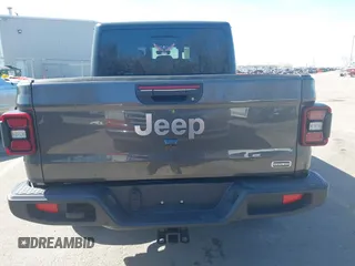 2021 Jeep Gladiator Overland z VIN 1C6HJTFG3ML588042, wystawiony jako IAAI lot #41730427 z przebiegiem 22 344 mil mil oraz . Historia ofert i sprzedaży dostępna na DreamBid. Obrazek 17.