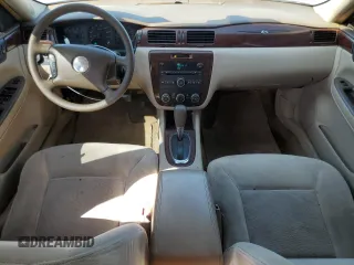 2008 Chevrolet Impala LS z VIN 2G1WB58K481308434, wystawiony jako Copart lot #50928895 z przebiegiem 259 667 mil mil oraz Szkoda całkowita • Salvage title. Historia ofert i sprzedaży dostępna na DreamBid. Obrazek 8.