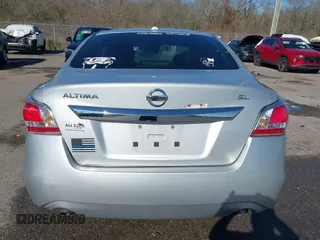 2015 Nissan Altima SL with VIN 1N4AL3AP2FN402676, listed as a IAAI auction lot 41754544 with 165,443 mi miles and . Bid and sale history available at DreamBid. Image 16.