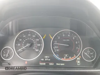 2017 BMW 4 Series 430i xDrive with VIN WBA4R9C39HK879013, listed as a Copart auction lot 61182725 with 102,448 mi miles and Salvage title. Bid and sale history available at DreamBid. Image 9.