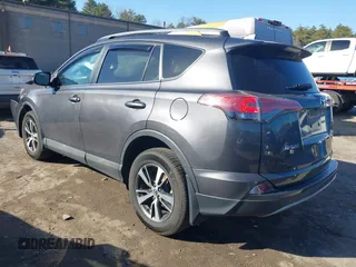 2018 Toyota RAV4 XLE with VIN 2T3RFREV5JW722012, listed as a IAAI auction lot 41830170 with 68,917 mi miles. Bid and sale history available at carsss.com. Image 3.