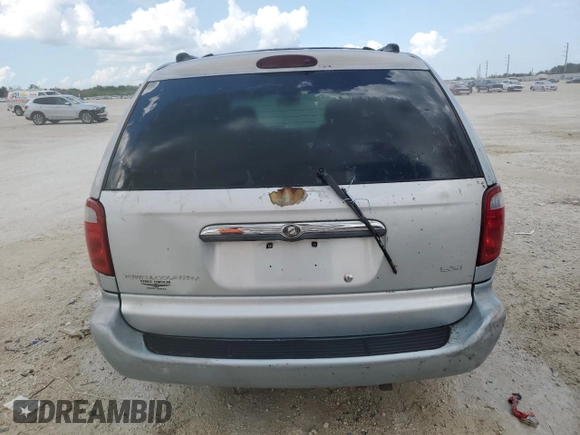 2001 Chrysler Town & Country LXi with VIN 2C8GP54L71R107953, listed as a Copart auction lot 71823714 with 116,134 mi miles and Non Repairable. Bid and sale history available at DreamBid. Image 6.