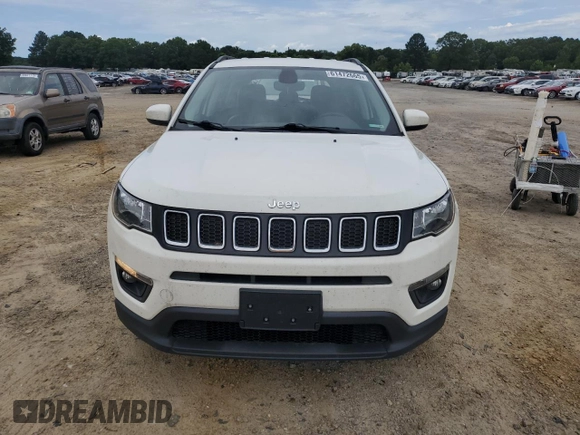 2018 Jeep Compass Altitude with VIN 3C4NJDBBXJT315899, listed as a Copart auction lot 61472665 with Not provided miles and Salvage title. Bid and sale history available at DreamBid. Image 5.